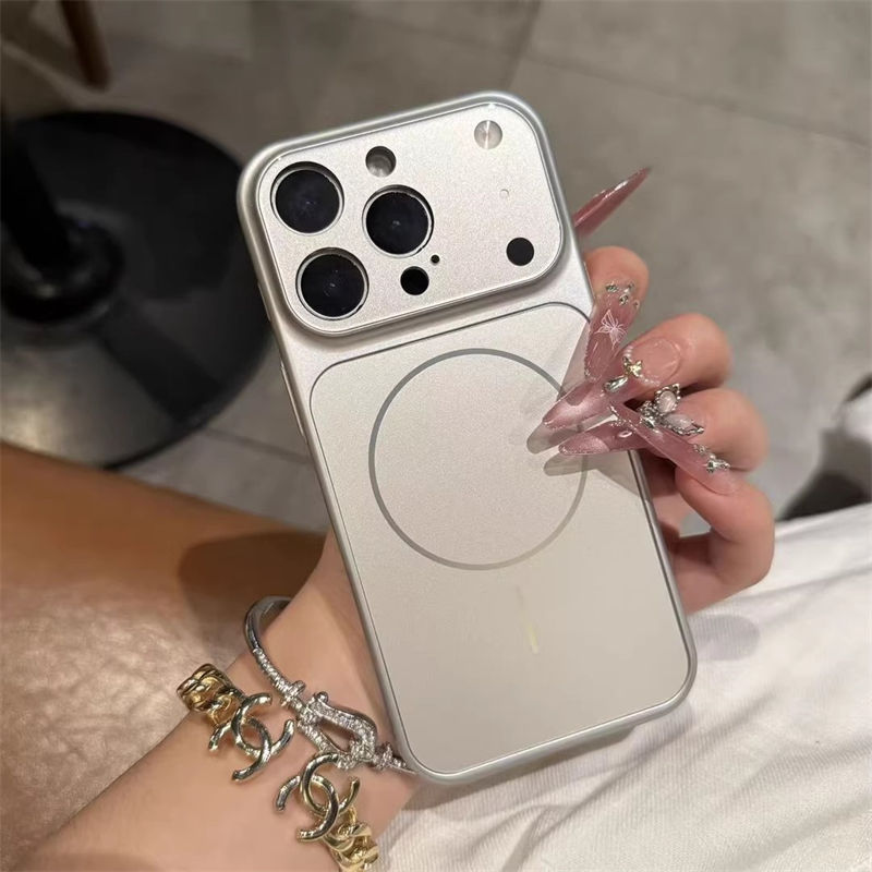 Magnetic Wireless Charging Phone Case for iPhone